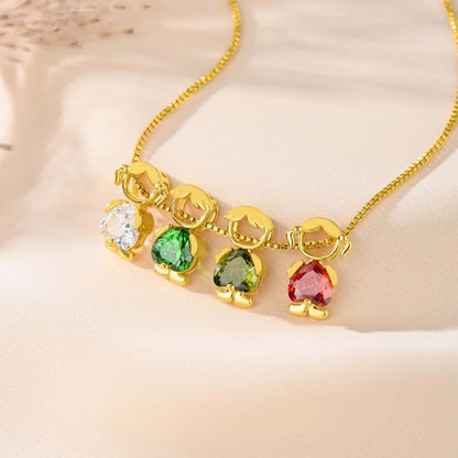 Collar familiar dorado con cuatro figuritas